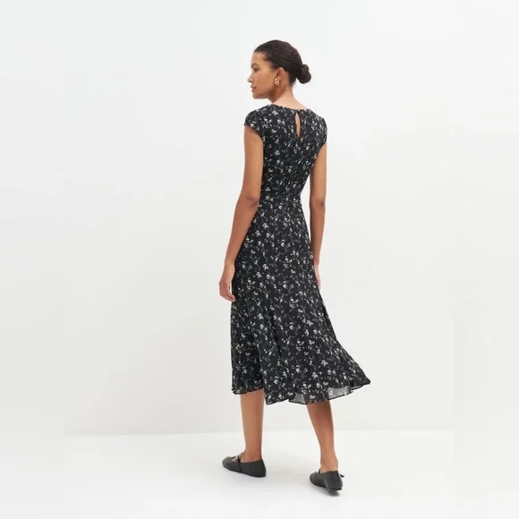 NWT Reformation Baden Dress in Lucien Black Floral |  size 2 - Picture 5 of 11
